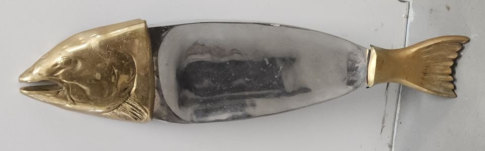 Vintage Mid-Century Heavy Italian Brass Cast Aluminum Fish Sculptural Platter/Art Centerpiece. 36x10 - 3