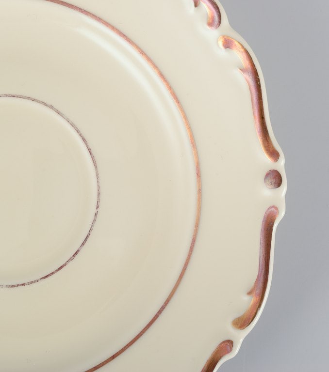 A set of six KP, Karlskrona tea cups with saucers in cream-colored porcelain with gold decoration. - 8