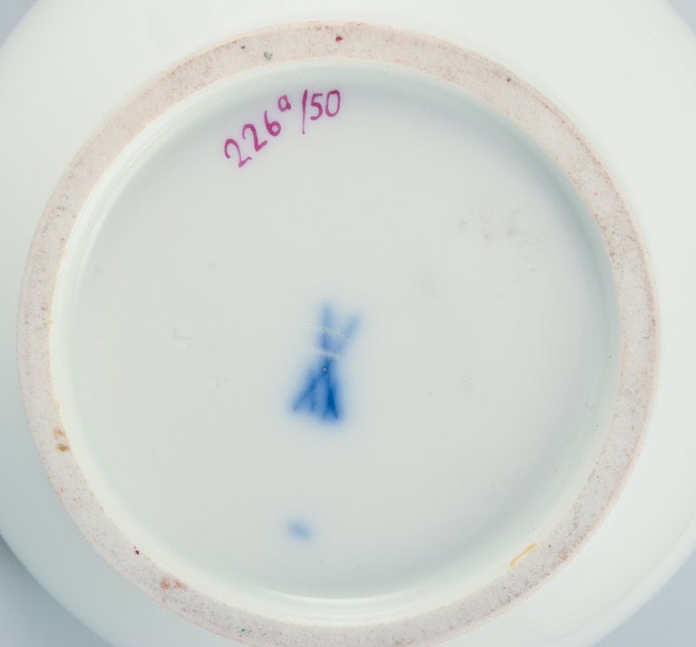 Meissen, Germany, Pink Indian. Porcelain mocha (demitasse) pot. Hand-painted. - 9