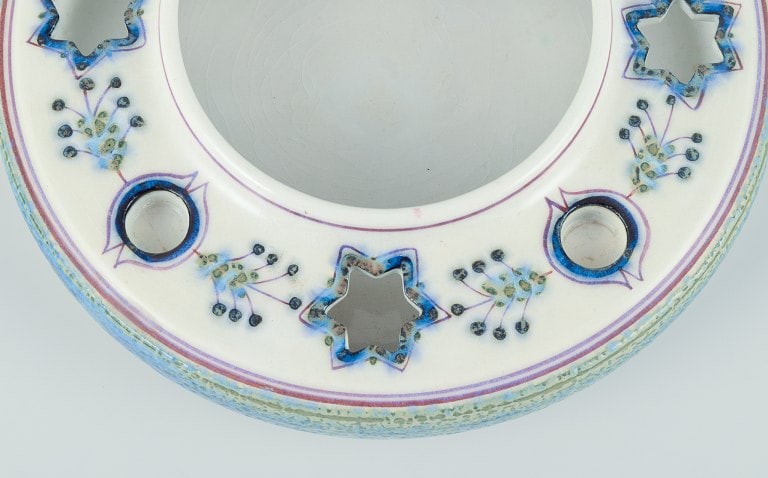 Berte Jessen for Aluminia. Advent wreath in faience. Hand-painted. - 3