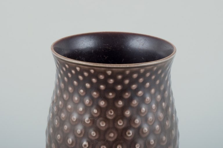 Aluminia faience vase. Modernist design. Glaze in shades of brown. - 4