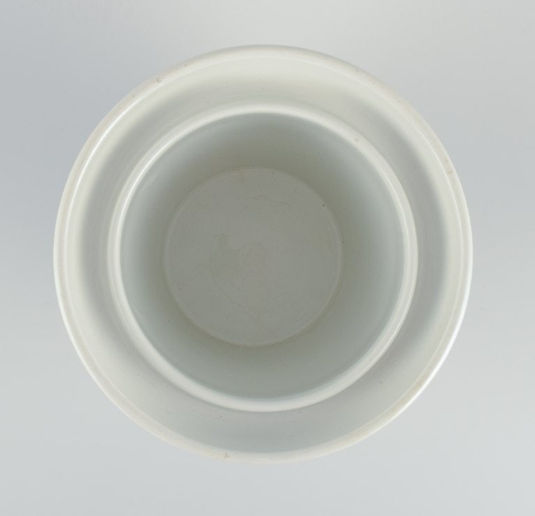 Gustavsberg, large "Granit" champagne cooler in white porcelain. For magnum bottle. - 4