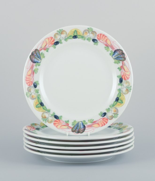 Pillivuyt, France, a set of six large dinner plates in porcelain with seafood motif. (1 of 5)