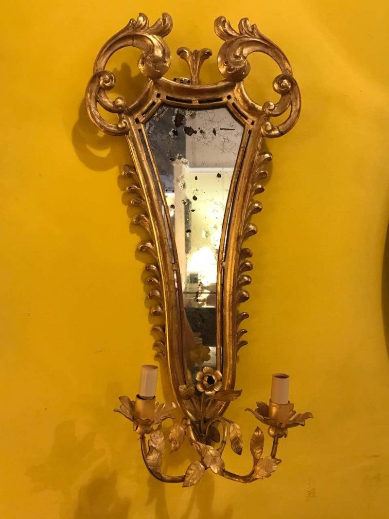 Pair of French, 19th Century Giltwood Mirrored Back Wall Sconces - 4