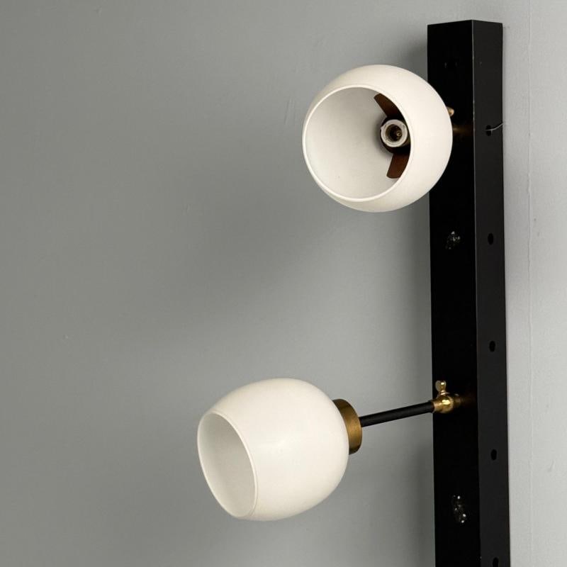 Italian Mid-Century Modern, Three Light Wall Sconce, Painted Metal, Glass, 1950s - 5