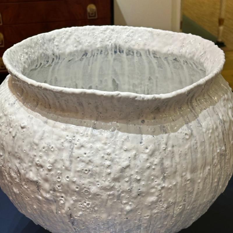 Jon Tierney, Contemporary, Large Modern Moon Jar, Glazed Ceramic, White and Blue - 5