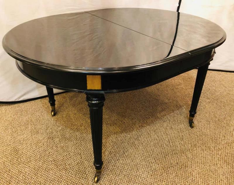 Ebony Lacquered Hollywood Regency Louis XVI Style Crank Dining Table M. Jansen - 2