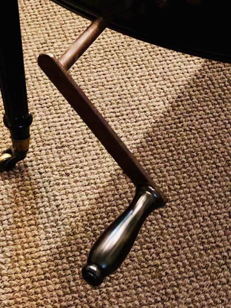 Ebony Lacquered Hollywood Regency Louis XVI Style Crank Dining Table M. Jansen - 7