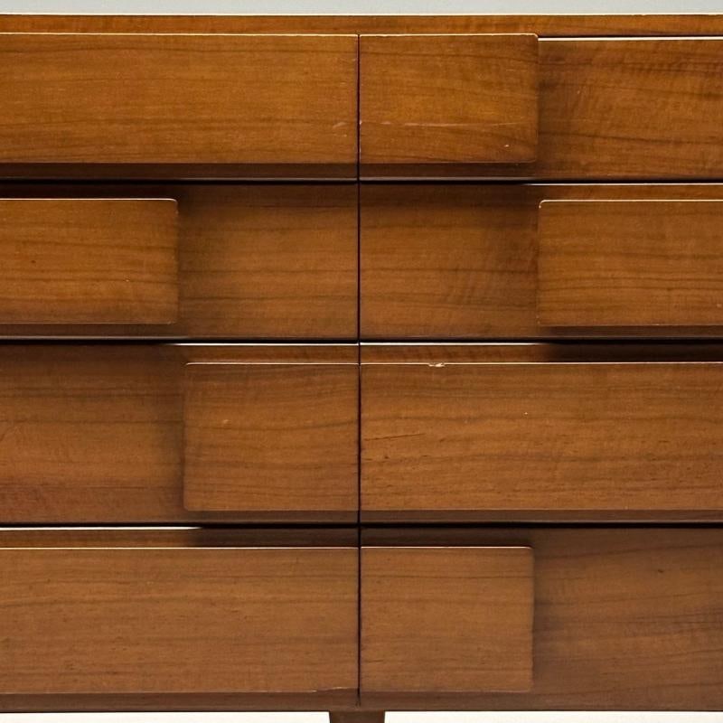 Gio Ponti, Singer & Sons, Italian Mid-Century Modern, Sculptural Dresser, Walnut - 7