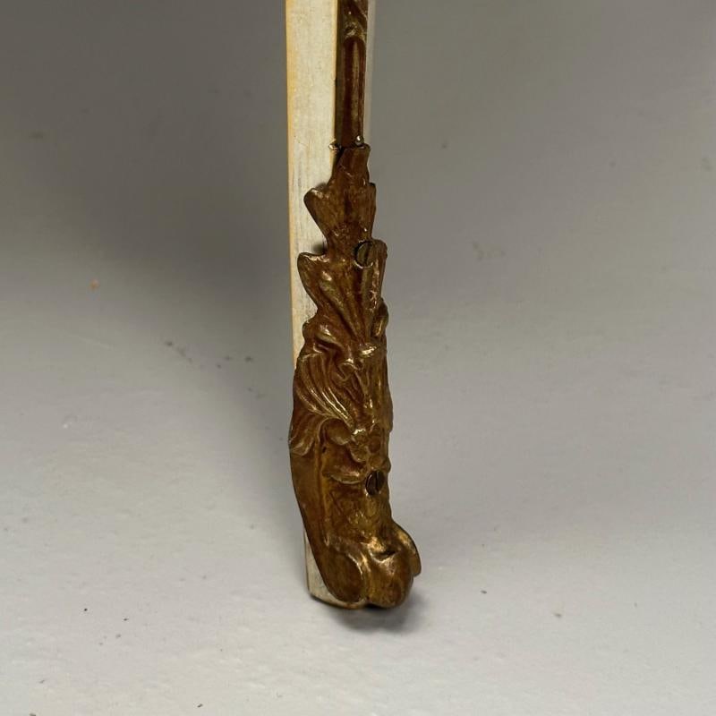 Louis XV, Jewelry Showcase, Vitrine Table, Walnut, Bronze, Gilt, 1920s - 11