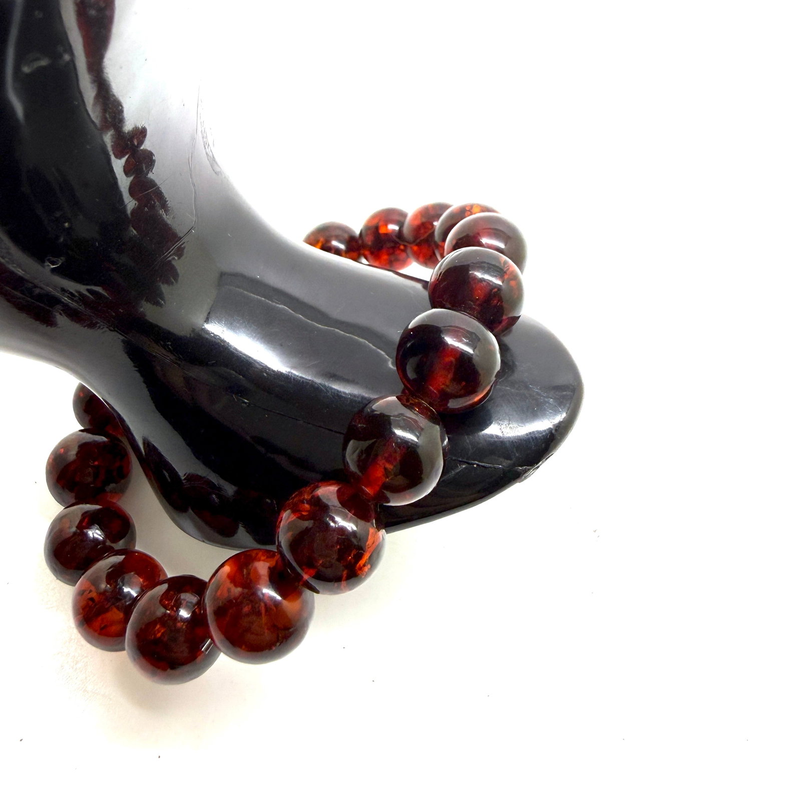 Stunning Amber Bracelet made from Round Amber beads - 10