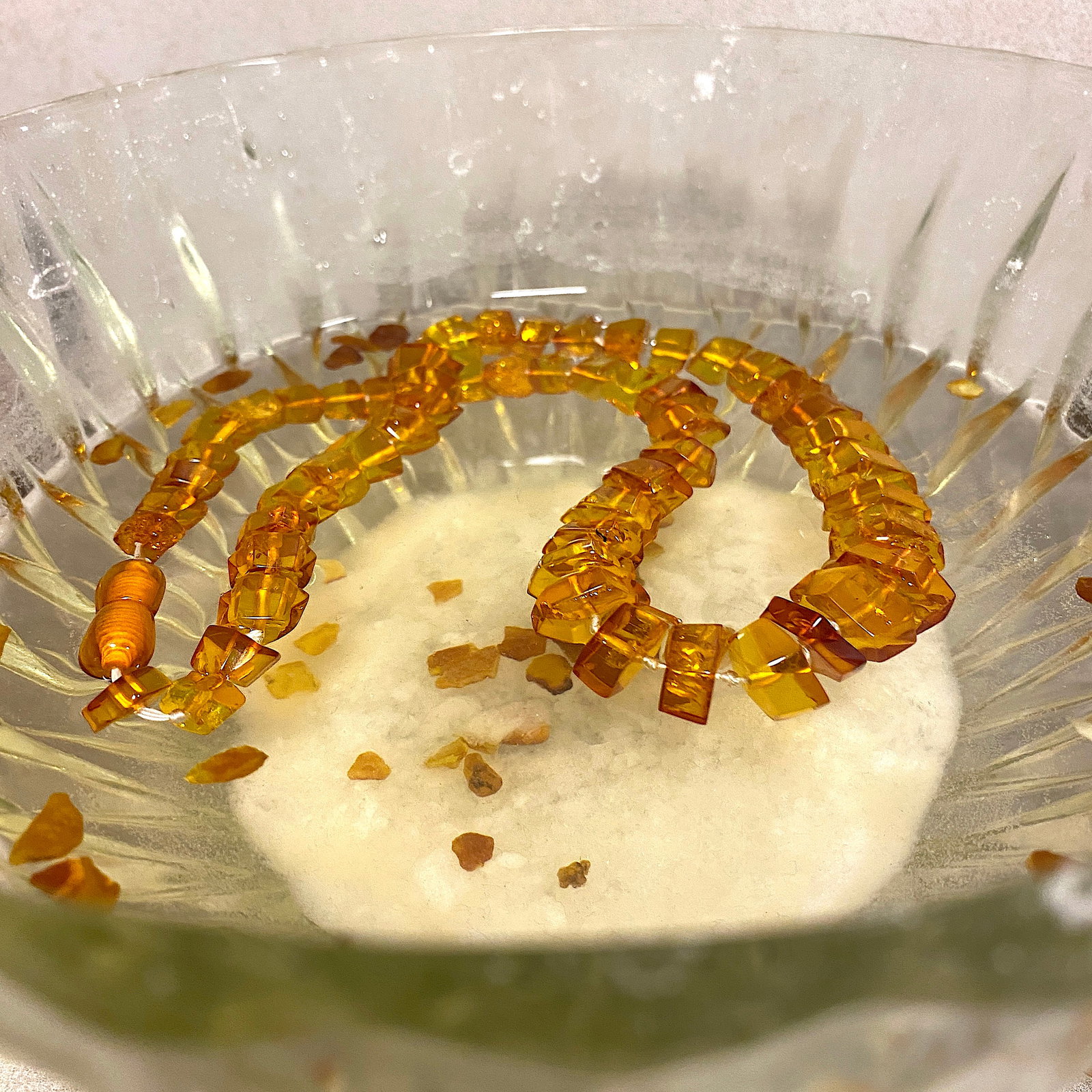 Staggering Vintage Amber Necklace made from Hand Carved Amber beads - 8