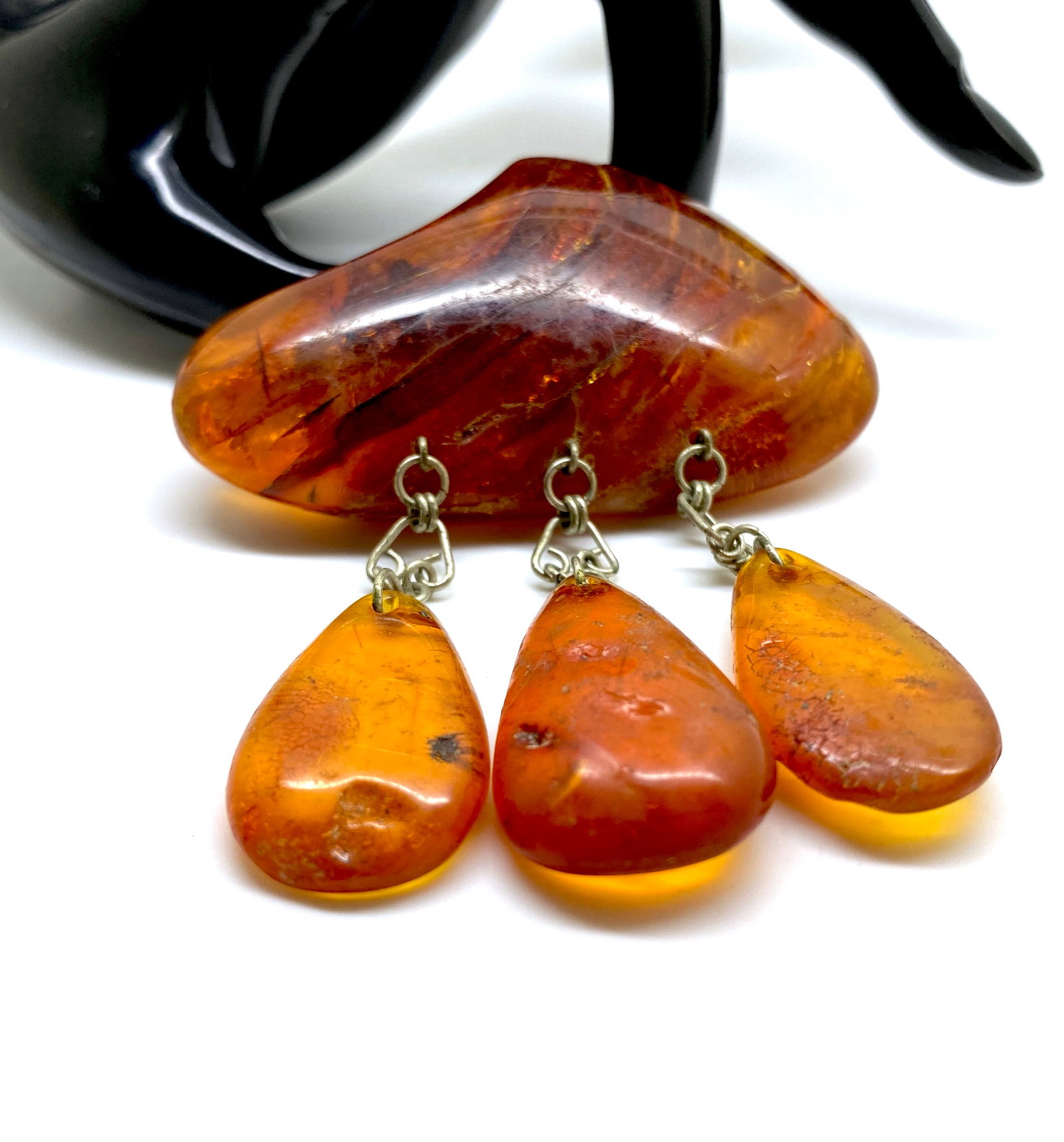 Outstanding Vintage Amber Brooch - 2