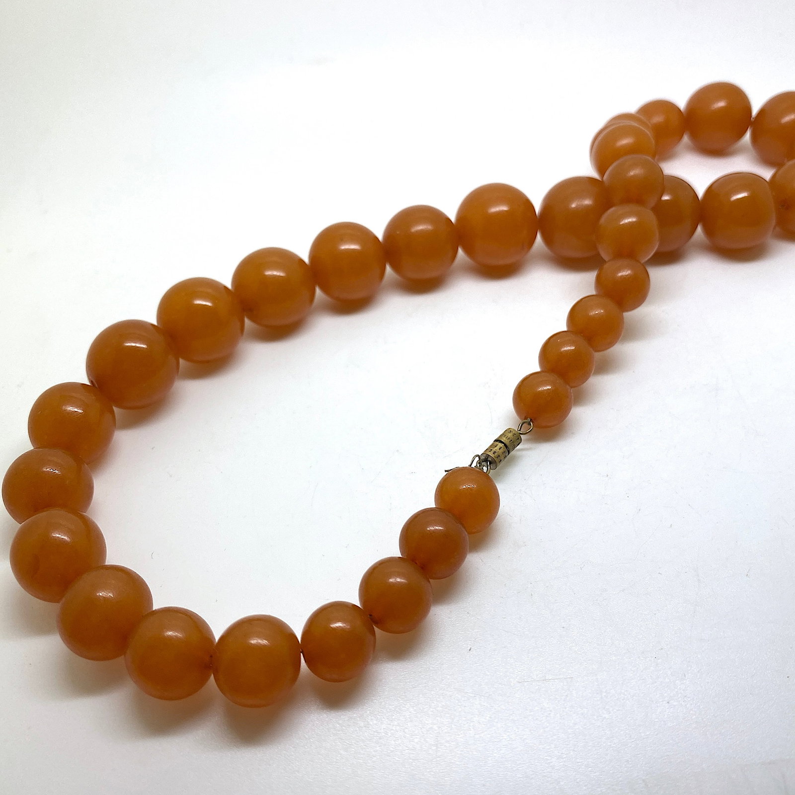 Exquisite Vintage Amber Necklace made from Hand Carved Amber beads - 3