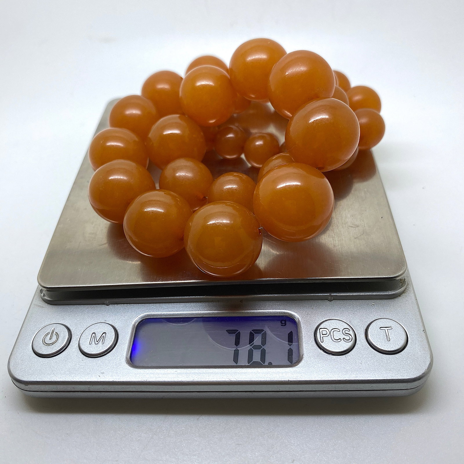 Exquisite Vintage Amber Necklace made from Hand Carved Amber beads - 6