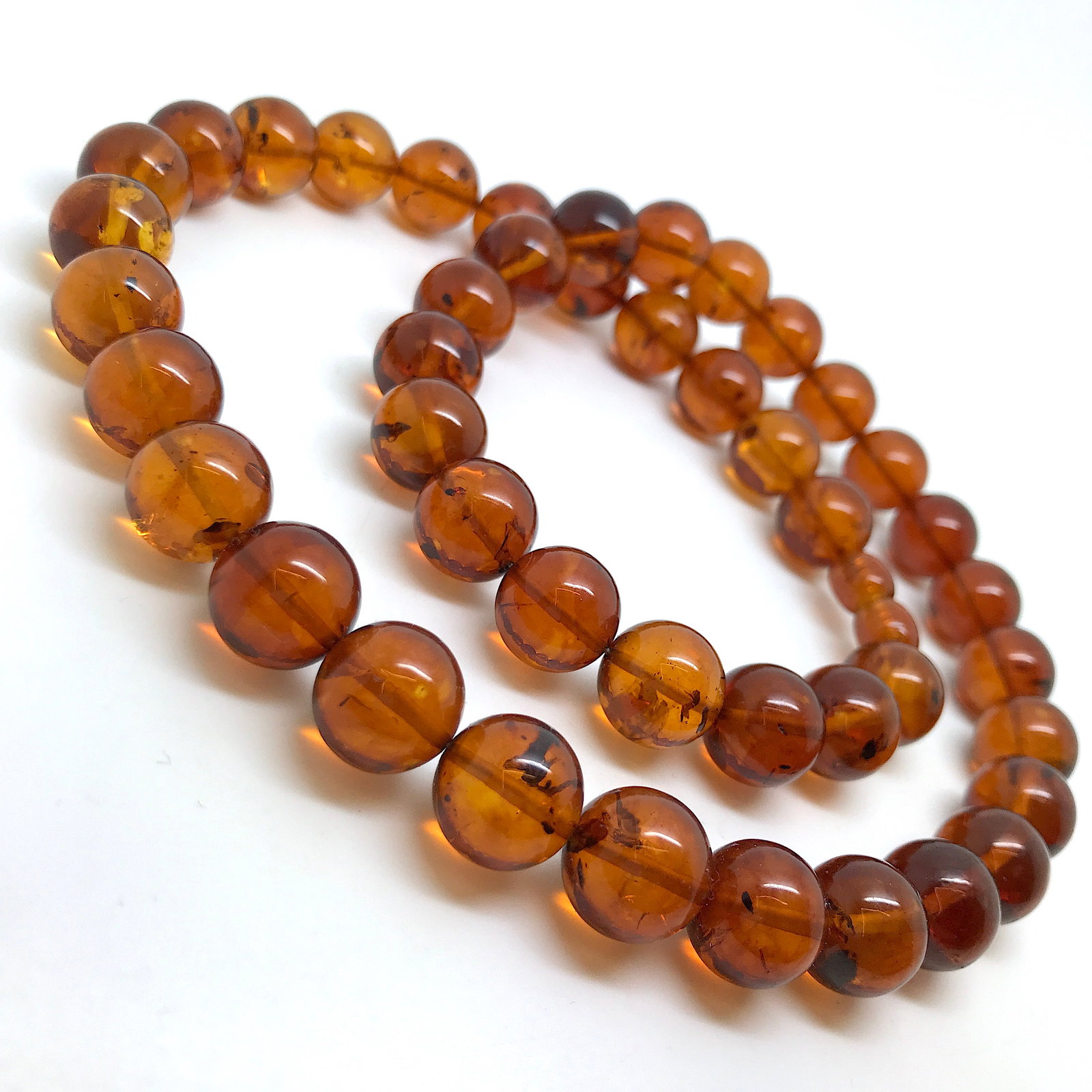 Unique and Staggering Amber Necklace made from Round Amber beads - 4