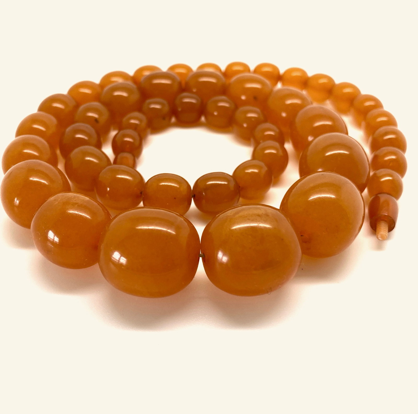 Outstanding Unique Antique Amber Necklace made from Oval shaped Amber beads - 7