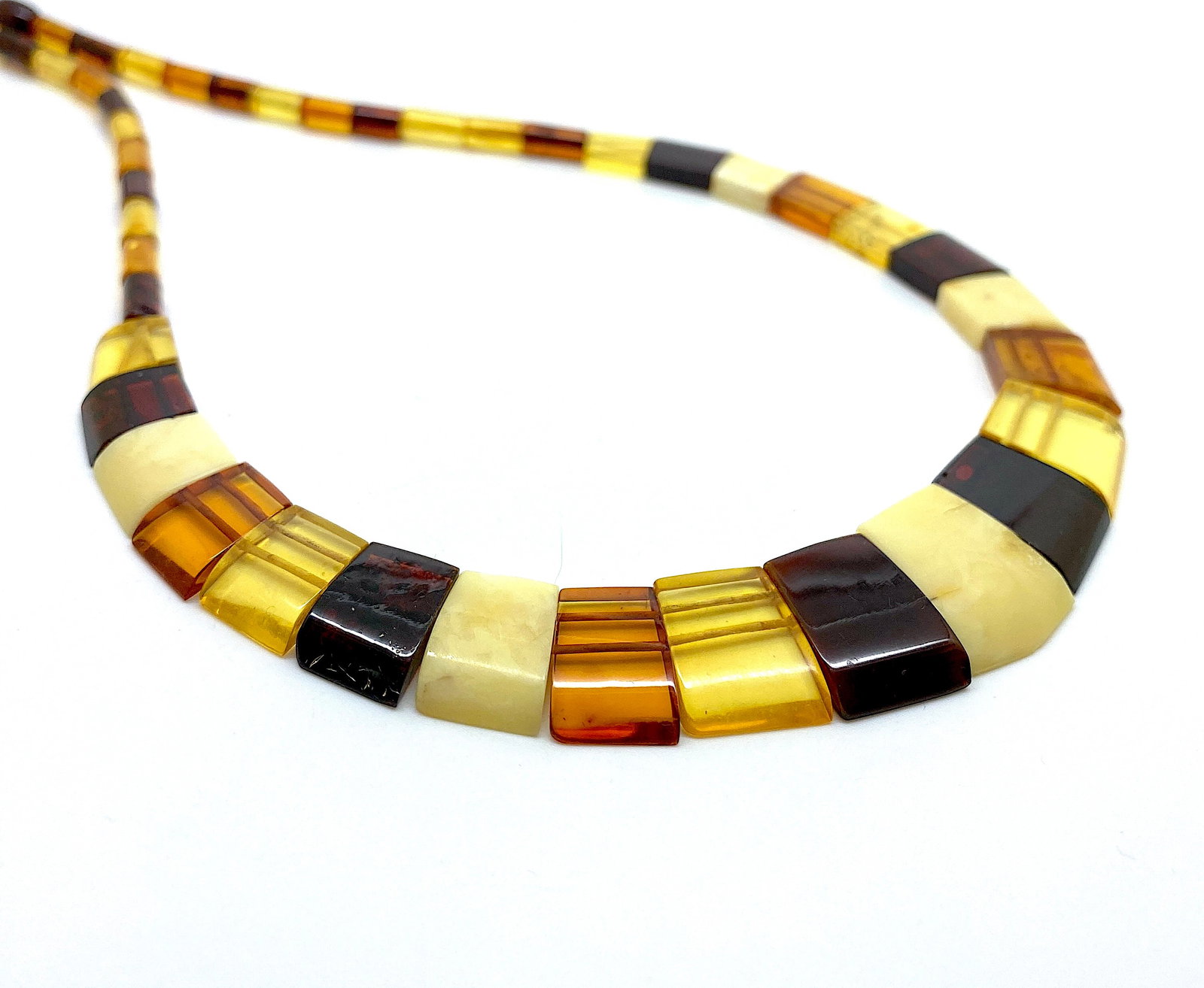 Amazing Amber Floral Necklace made from leaf like bead ornaments - 5