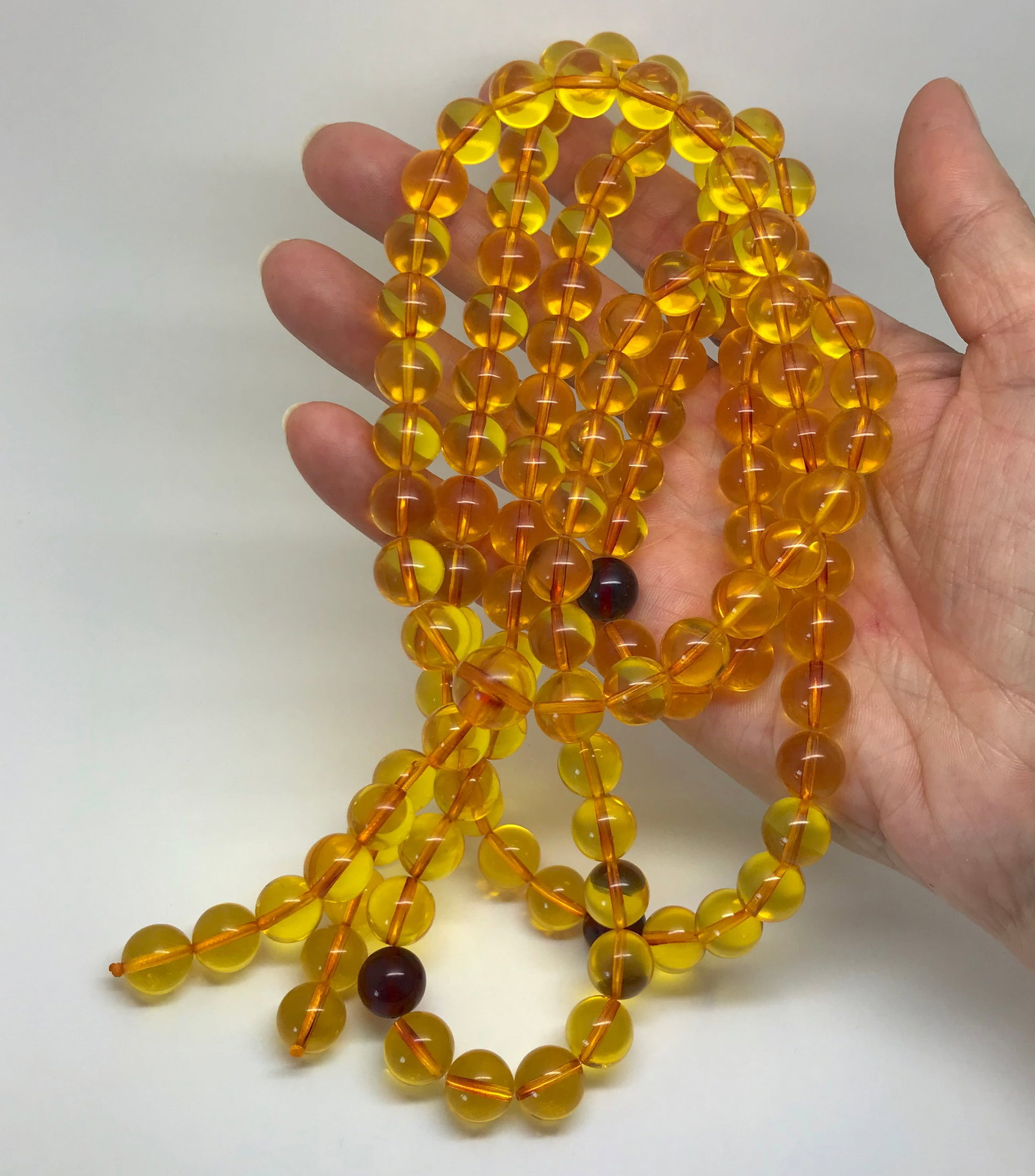 Remarkable Amber Mala made from Round Amber beads - 6