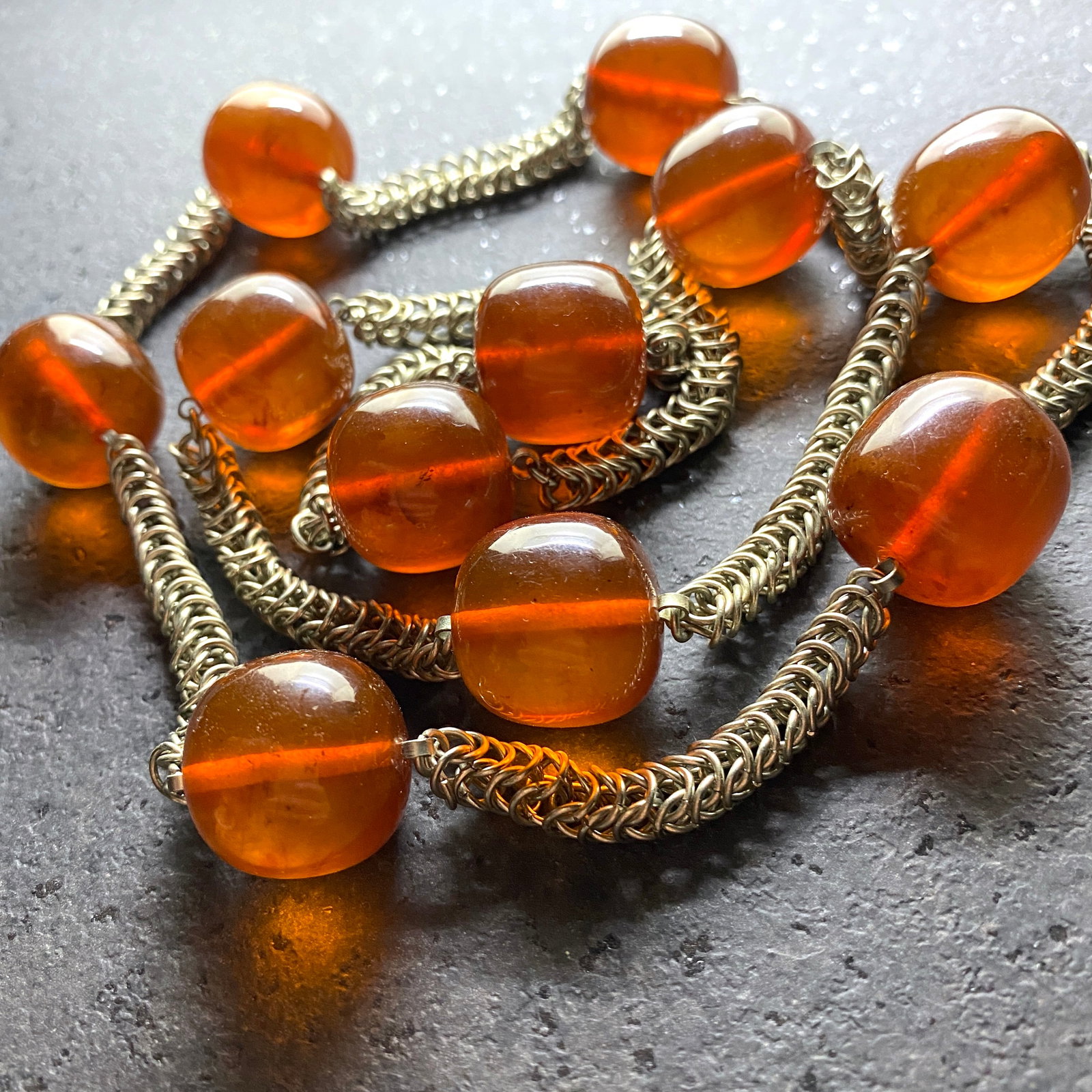 Extraordinary Vintage Amber Necklace made from Round Amber beads - 2