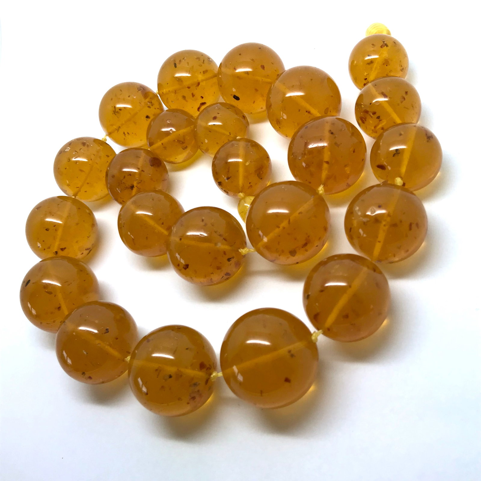 Outstanding Unique Vintage Amber resin Necklace made from Round Amber resin beads - 6