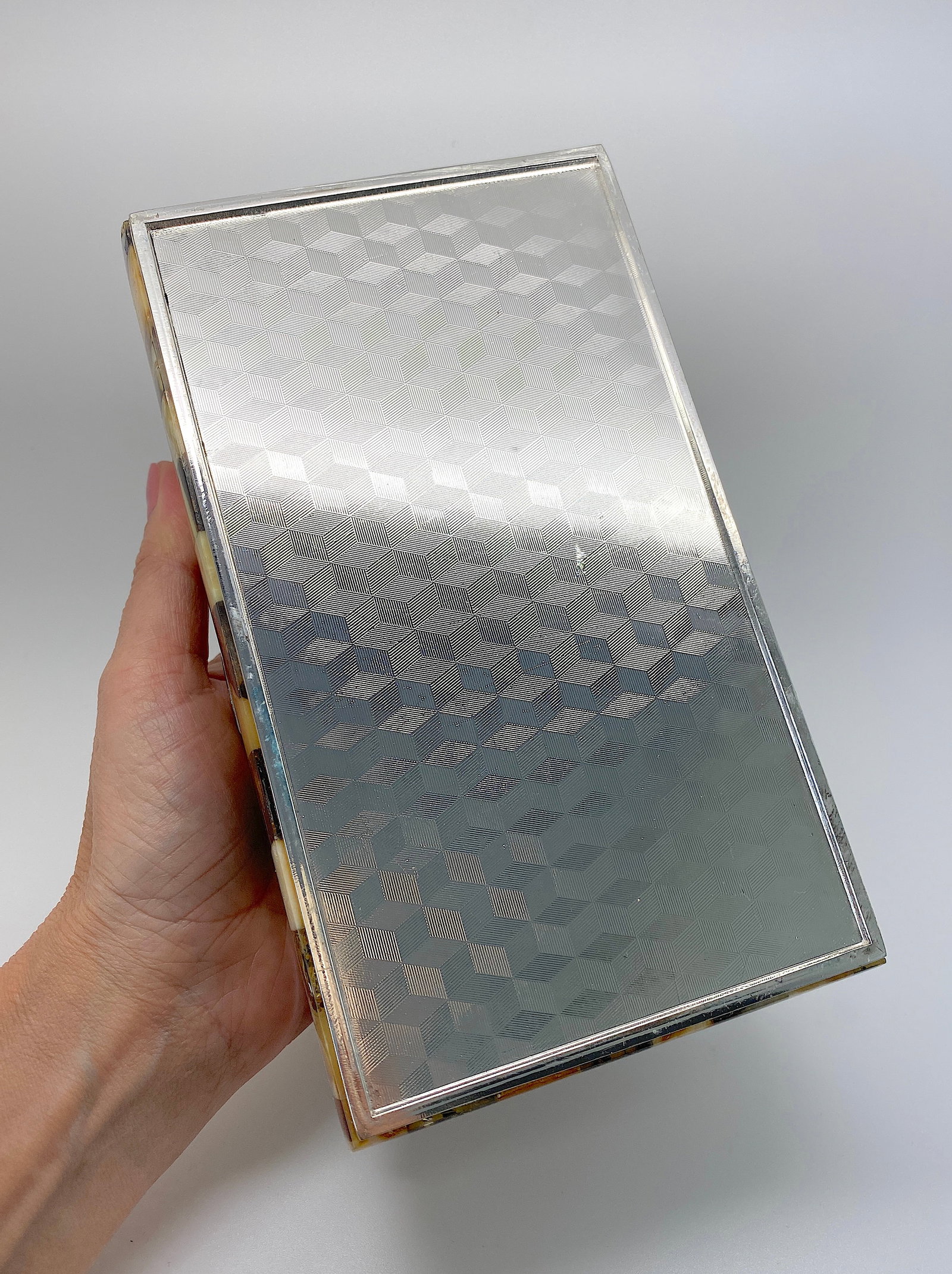 Staggering Unique Vintage Amber Jewellery box - 7