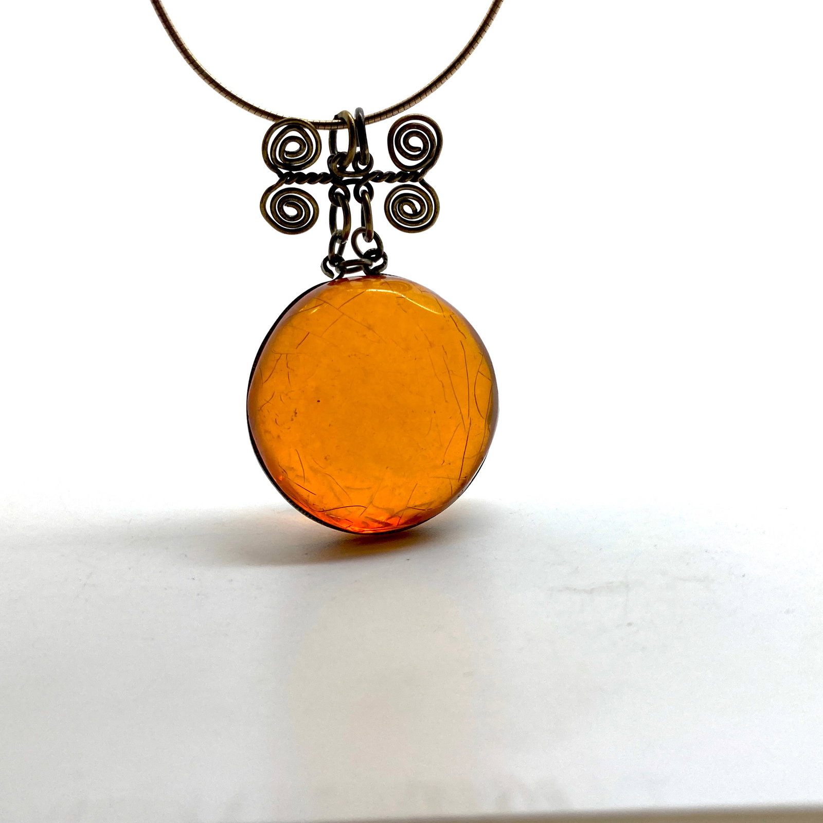 Impressive Vintage Amber Pendant shaped like a Drop - 5