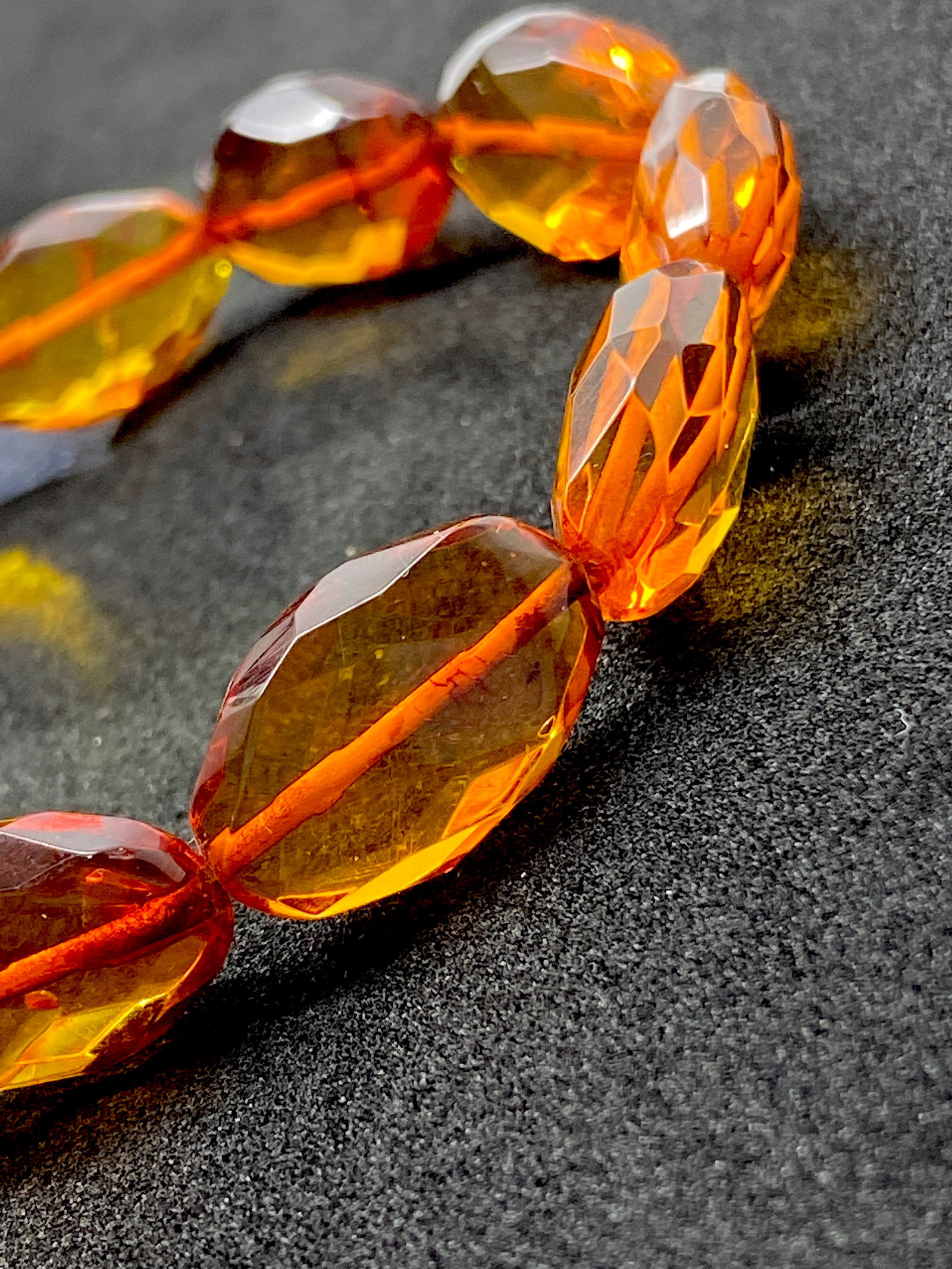 Splendid Amber Bracelet made from Hand Carved Amber beads - 4