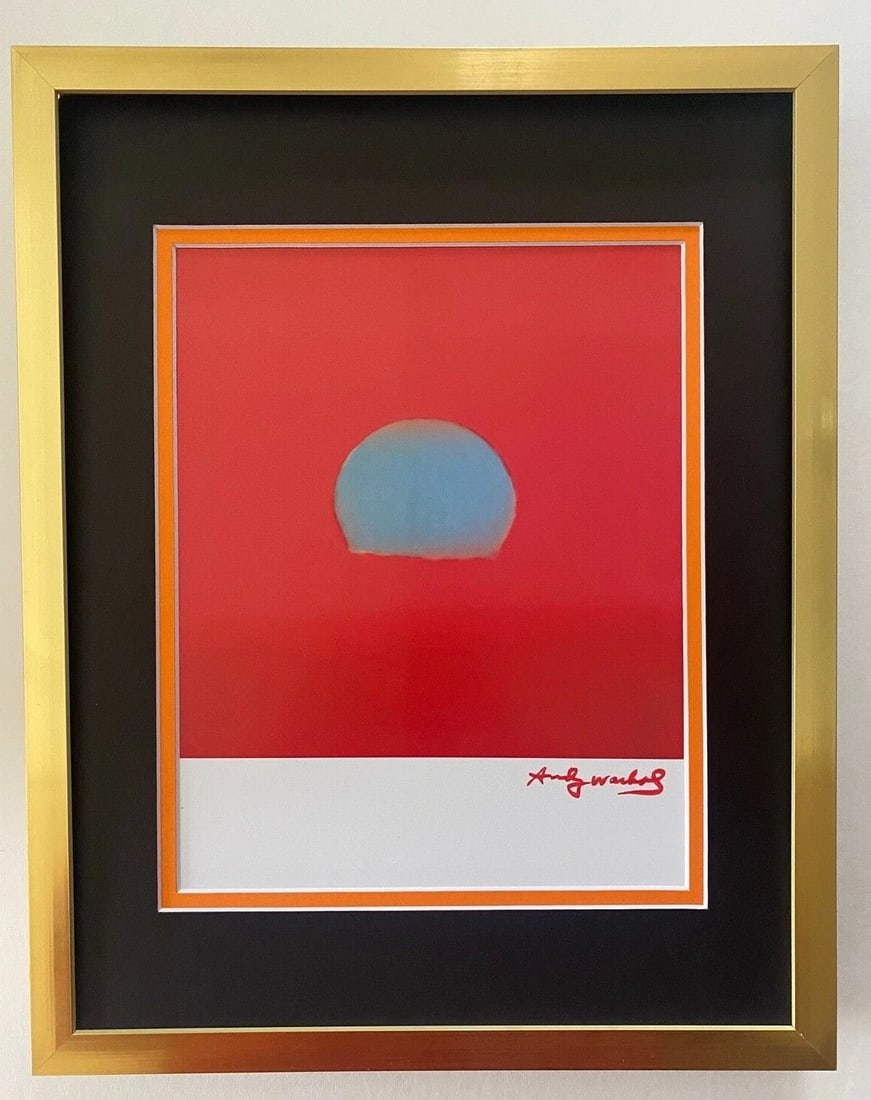 Andy Warhol 1980s Sunset Signed Pop Art Print Collector Display Ready to Hang: Title: Andy Warhol 1980s Sunset Signed Pop Art Print Collector Display Ready to Hang Description: This is a Stunning and Scarce 1984 Print after Andy Warhol FACSIMILE SIGNATURE IN RED INK " SUN " from
