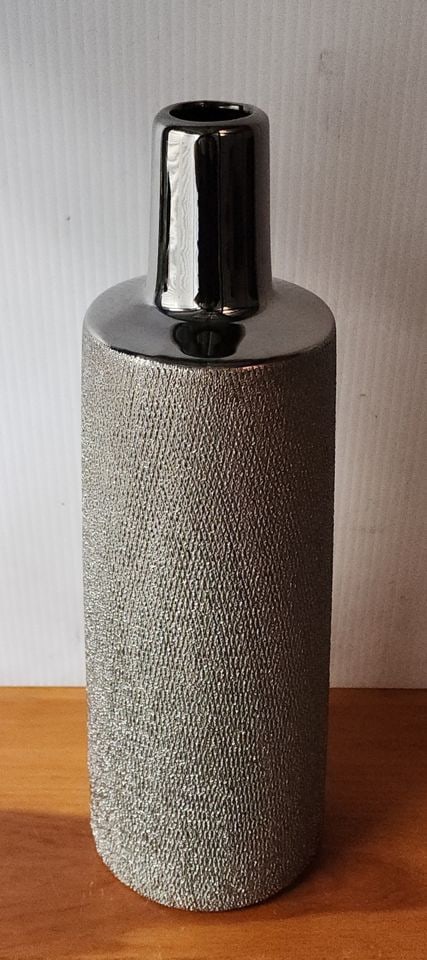 Tall vintage Murano Style multi-color beautifully designed art glass vase. 18 x 5 - 3