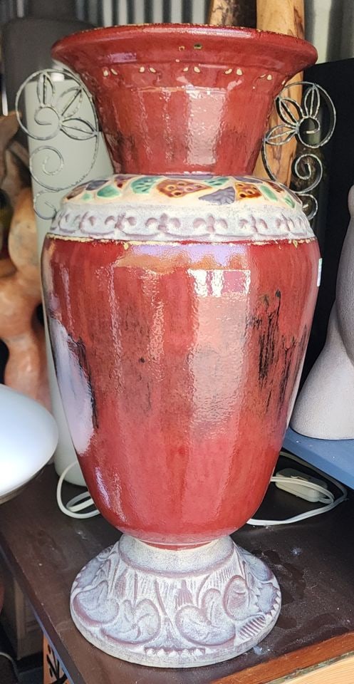 Monumental vintage ceramic & tile art vase attributed to US artist, Peter Schlesinger. 30" high. - 4