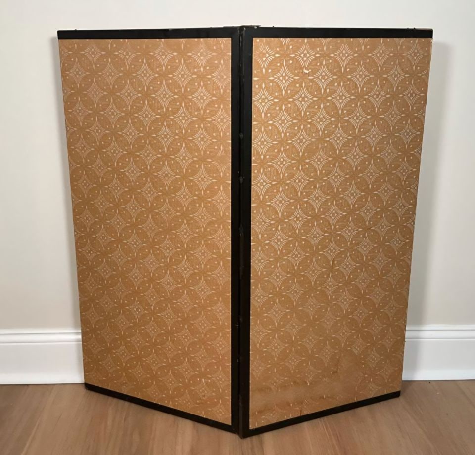 Byōbu iconic collectible vintage Japanese 4-panel hand-painted folding screen. 36h x 17.5w per - 7
