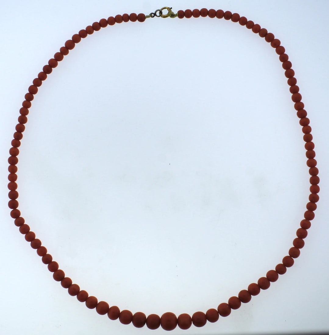 BEAUTIFUL RED CORAL GRADUATED VICTORIAN C.1900 STRAND NECKLACE - 6