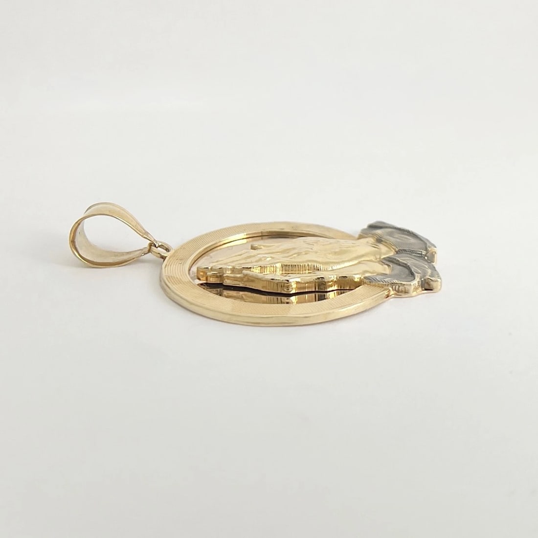 Large Round Praying Hands Religious Necklace Pendant 14K Yellow Gold, 14.84 Gram - 5