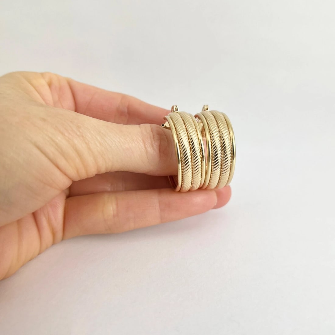 Wide Textured Twisted Rope Hoop Earrings 14K Yellow Gold, 1.2 Inches, 8.26 Grams - 6