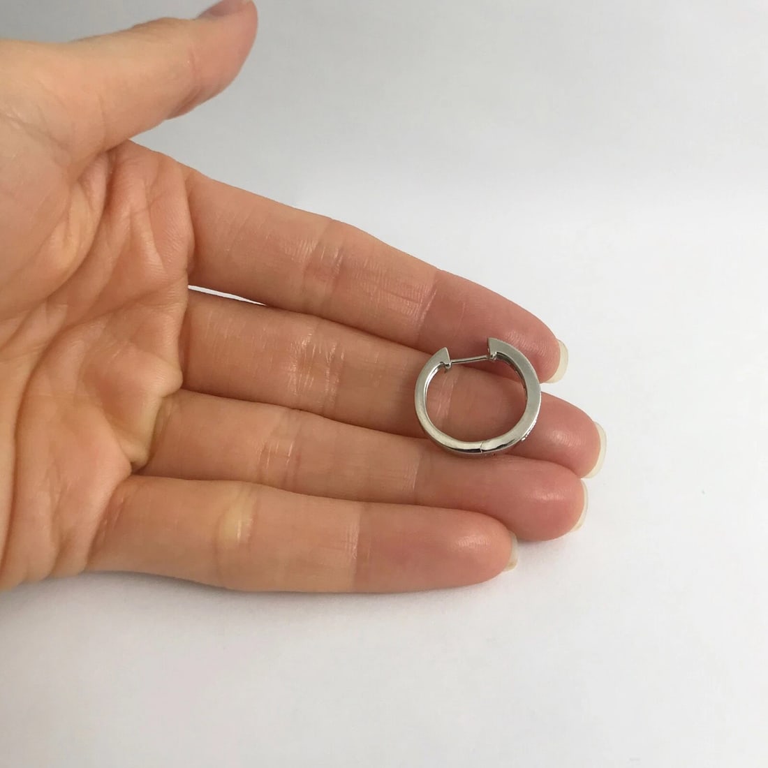 One Single Diamond Channel-Set Milgrain Hoop Earring 14K White Gold, 2.36 Grams - 4