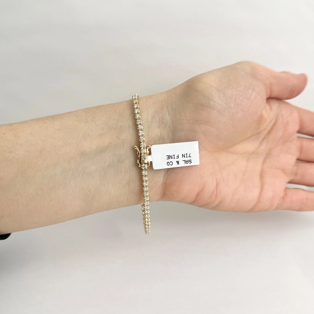 Round Diamond Buttercup Tennis Bracelet 14K Yellow Gold, 7 Inches, 1.75 CTW - 6