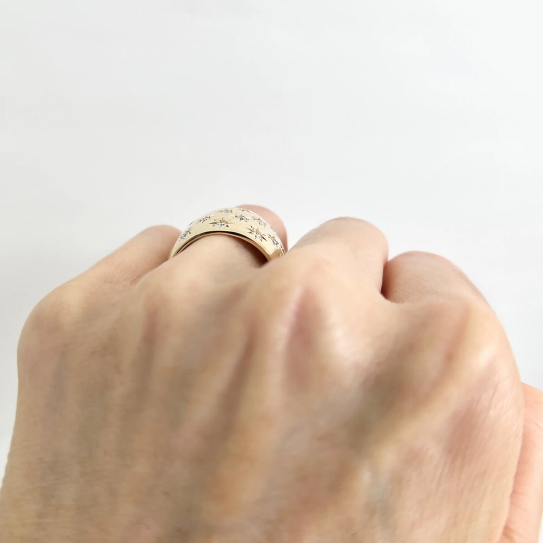 Wide Diamond Speckled Statement Band Ring 14K Yellow Gold, Size 7.5, 1.65 CTW - 6