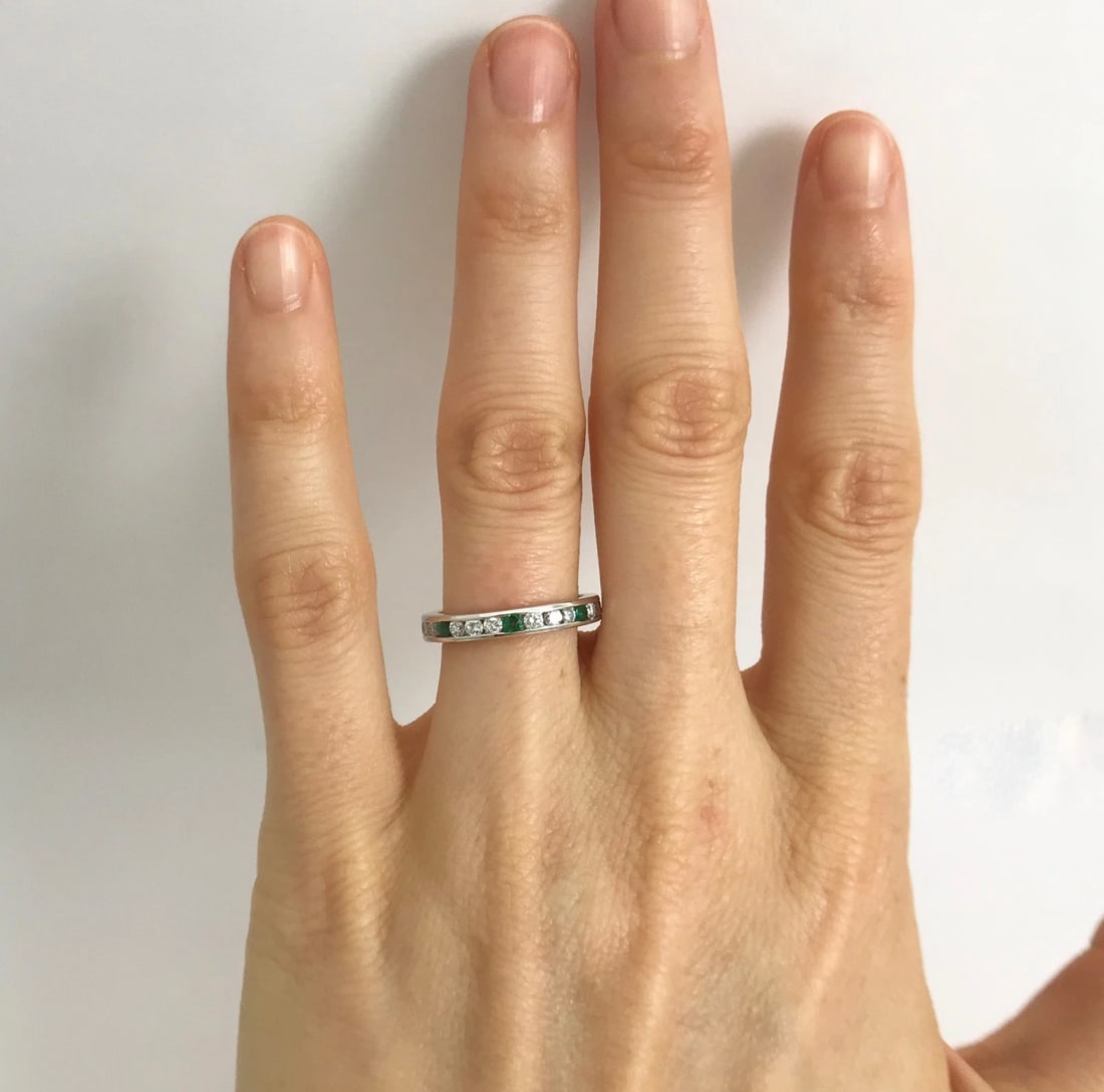 Emerald Diamond Eternity Band Ring 14K White Gold,1.00 CTW, Size 5, 2.37 Grams - 3