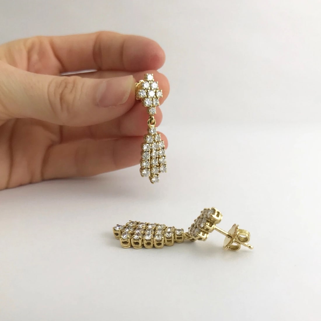 Diamond Chandelier Dangle Drop Earrings 18K Yellow Gold, 3.02 CTW, 10.06 Grams - 6