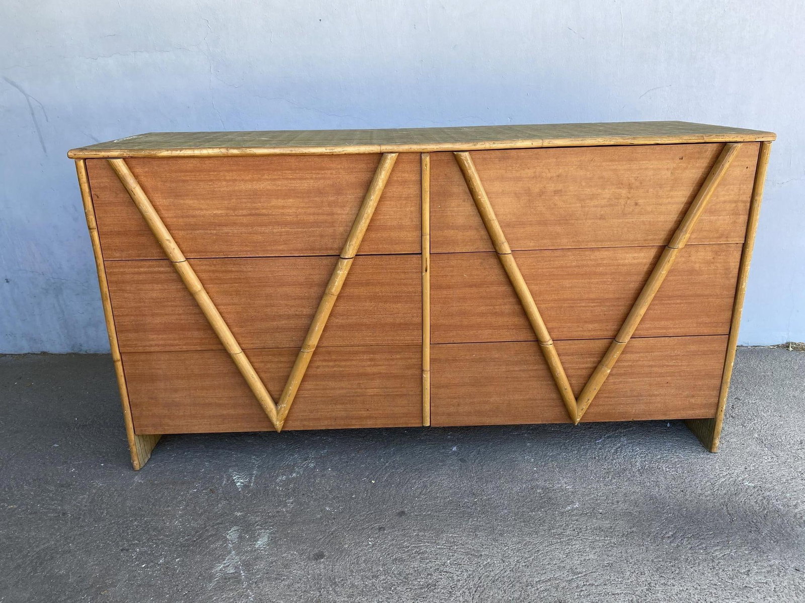 Restored Vintage 1950s Teak and Rice Mat "V" Lowboy Dresser With Rattan - 15