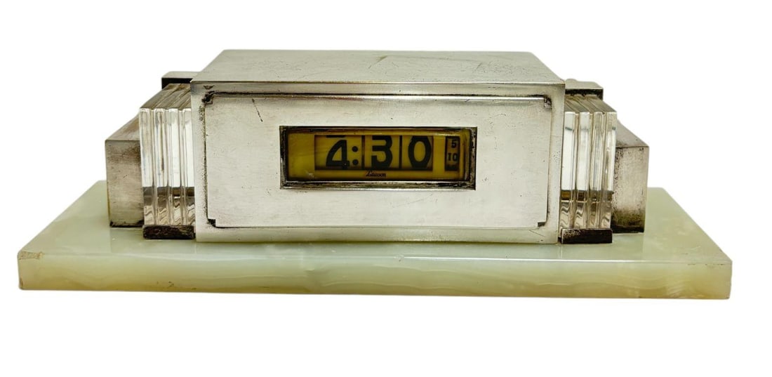 Art Deco Silver and Marble Digital Mantel Clock Model 975 by Lawson, Circa 1930 - 4