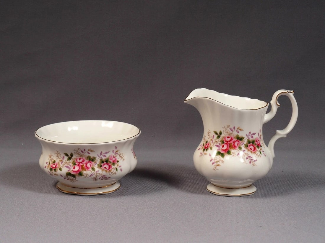Royal Albert Lavender Rose Bone China Creamer and Open Sugar Bowl set LARGE - 2
