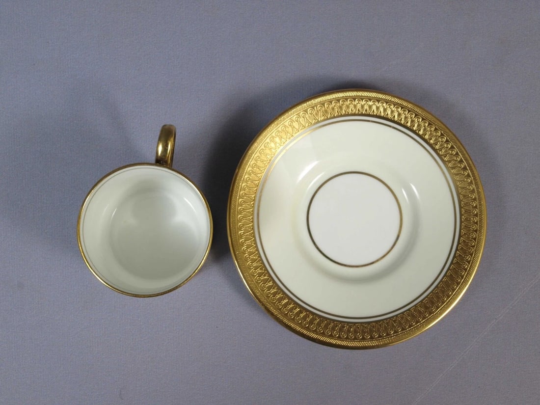 Aynsley SANDRINGHAM Gold Encrusted Coffee Espresso Cup Saucer Set 3830 England - 2