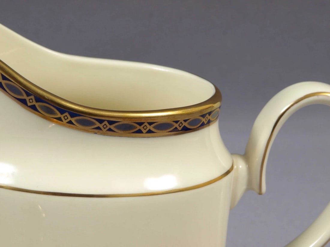 MINTON ST JAMES Creamer Milk Jug Covered Sugar Bowl SET Gold Cobalt England - 3