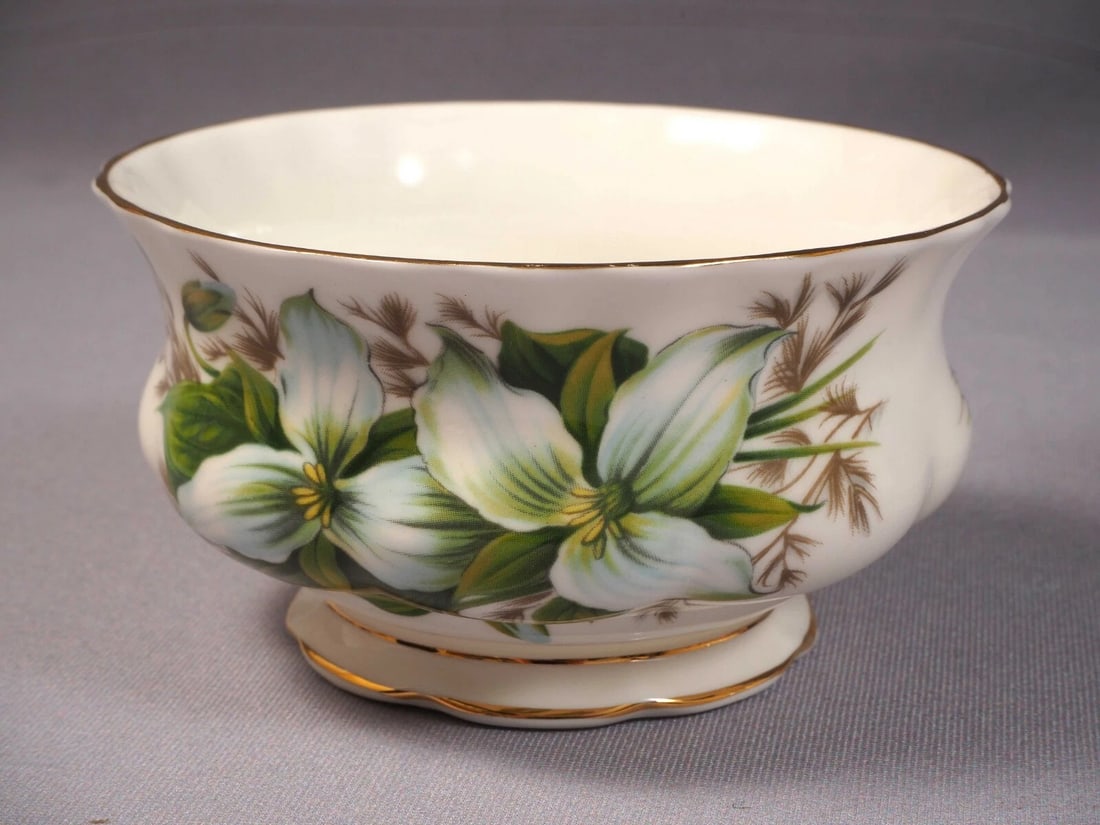 Royal Albert Trillium Creamer and Open Sugar Bowl Set gold white green LARGER - 3