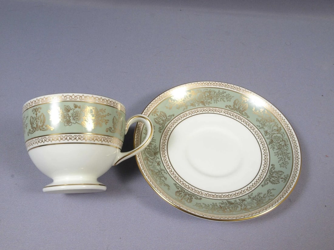 Wedgwood COLUMBIA Sage Green Coffee Tea Cup Saucer Set England Bone China - 2