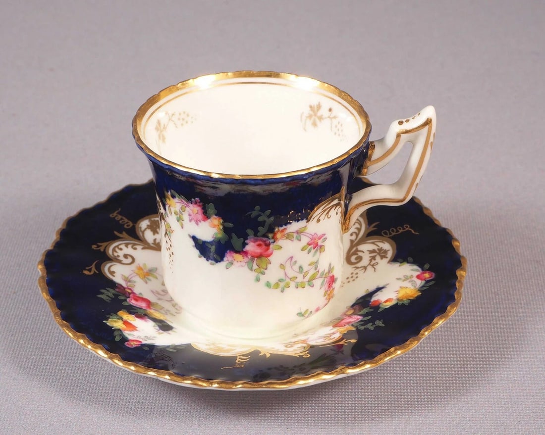 Coalport Cobalt Gold 2291 Coffee Espresso Demitasse CUP Saucer England (1 of 5)