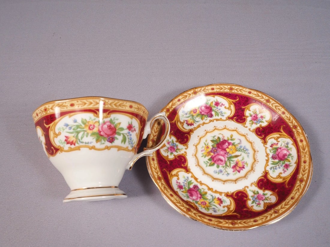 Royal Albert LADY HAMILTON Coffee Tea Cup Saucer inside flower Old Mark - 2
