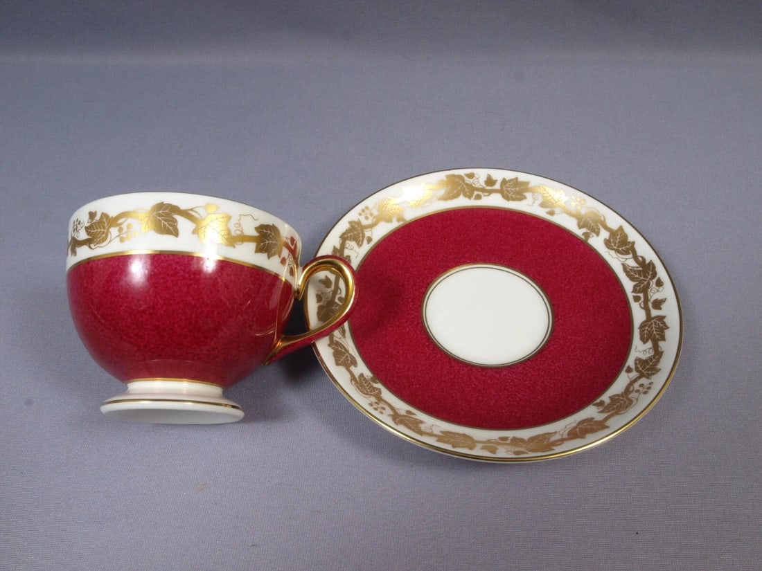 Wedgwood WHITEHALL POWDER RUBY BAND Coffee Tea Cup Saucer Plate W3994 - 2